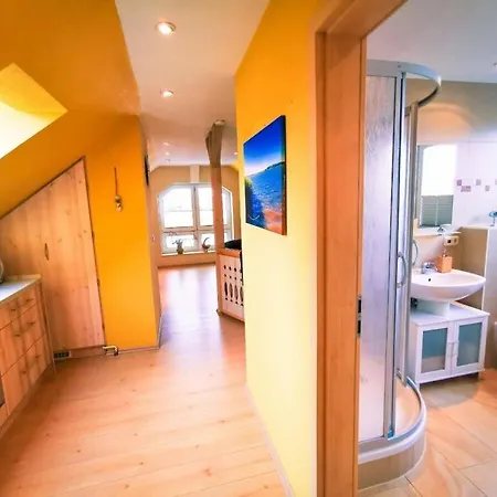 With A View Of The Bodden 펜션 리브니츠 담가르텐